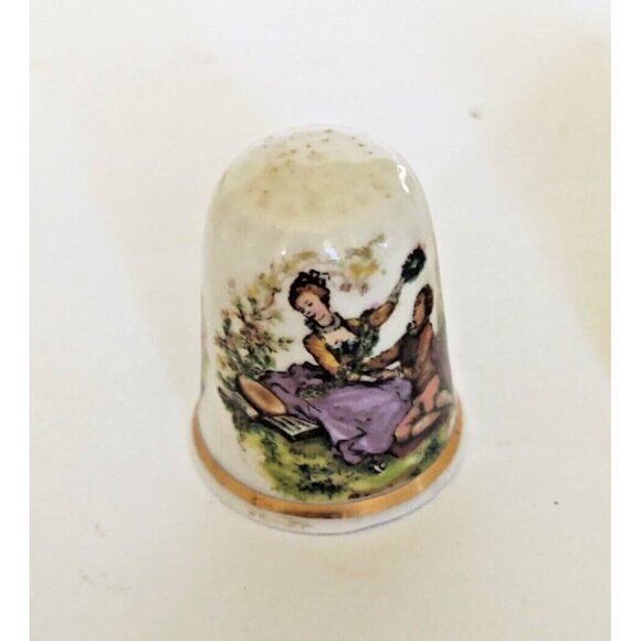 Vintage Thimbles Collectibles(2) Courting Couple Scene England - Picture 5 of 11